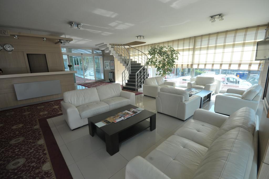 โรงแรมริสส์ มัลเตเป อิสตันบูล ภายนอก รูปภาพ